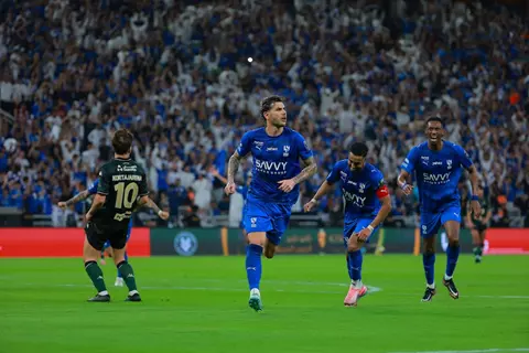 رسميًا.. الهلال يُتوّج بطلاً لكأس خادم الحرمين الشريفين بالفوز على الخلود